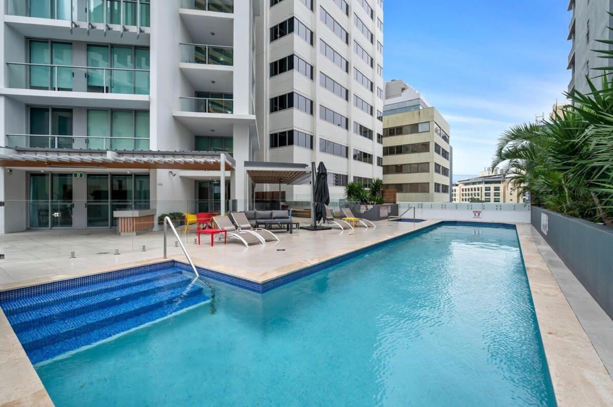 Living - River-view 2 Bedroom *