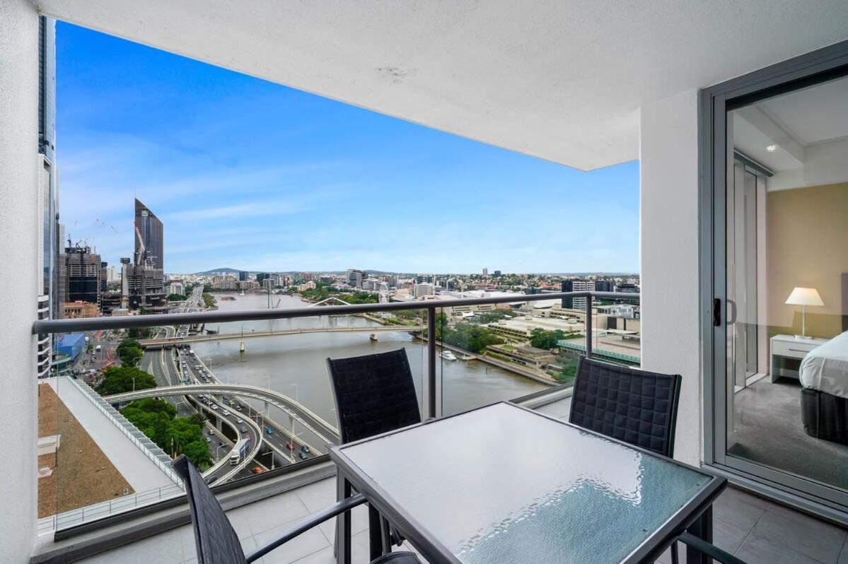 Living - River-view 2 Bedroom *